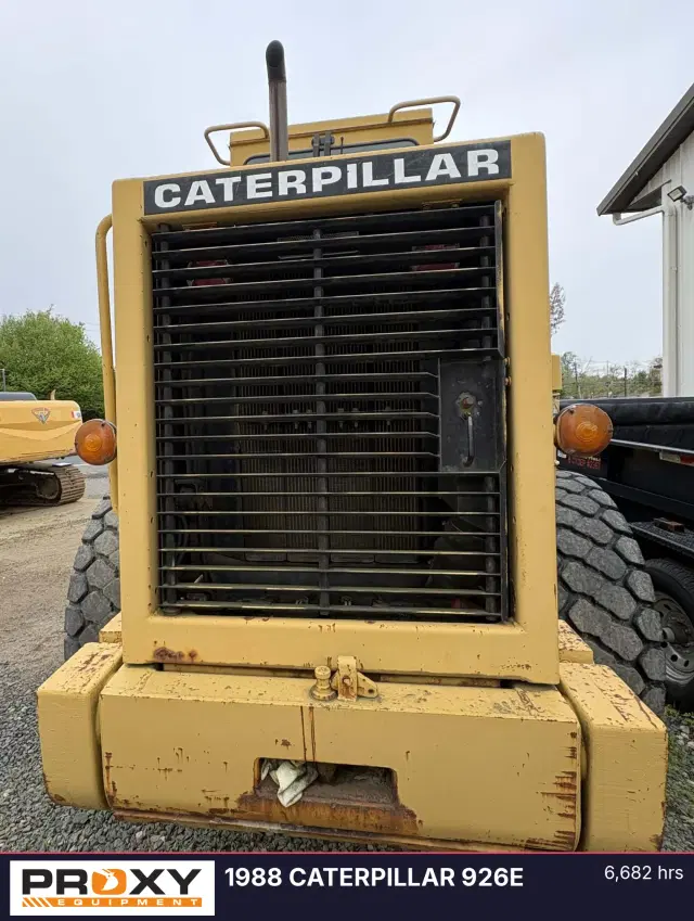 Image of Caterpillar 926E equipment image 3