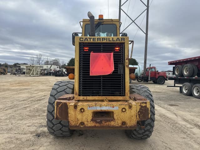 Image of Caterpillar 936E equipment image 3