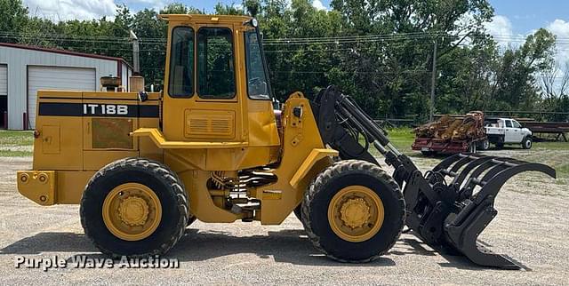 Image of Caterpillar IT18B equipment image 3