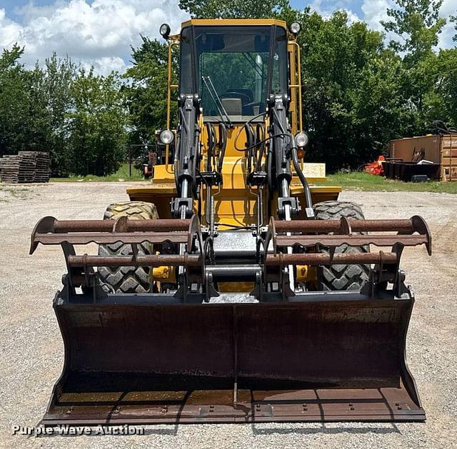 Image of Caterpillar IT18B equipment image 1
