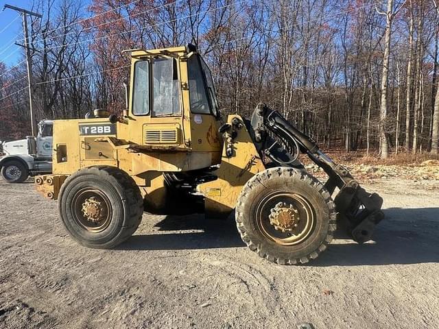 Image of Caterpillar IT28B equipment image 1