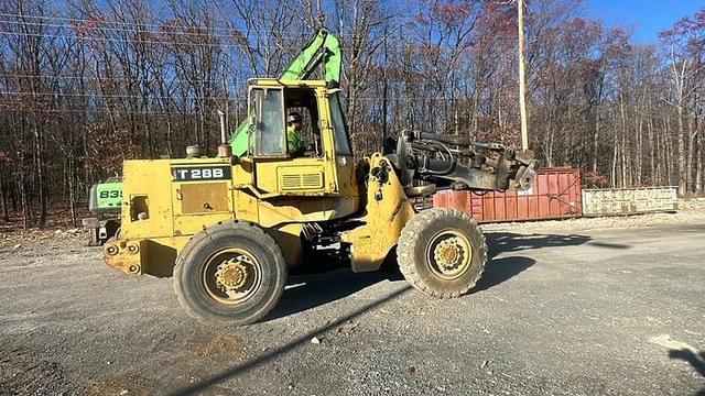 Image of Caterpillar IT28B equipment image 3