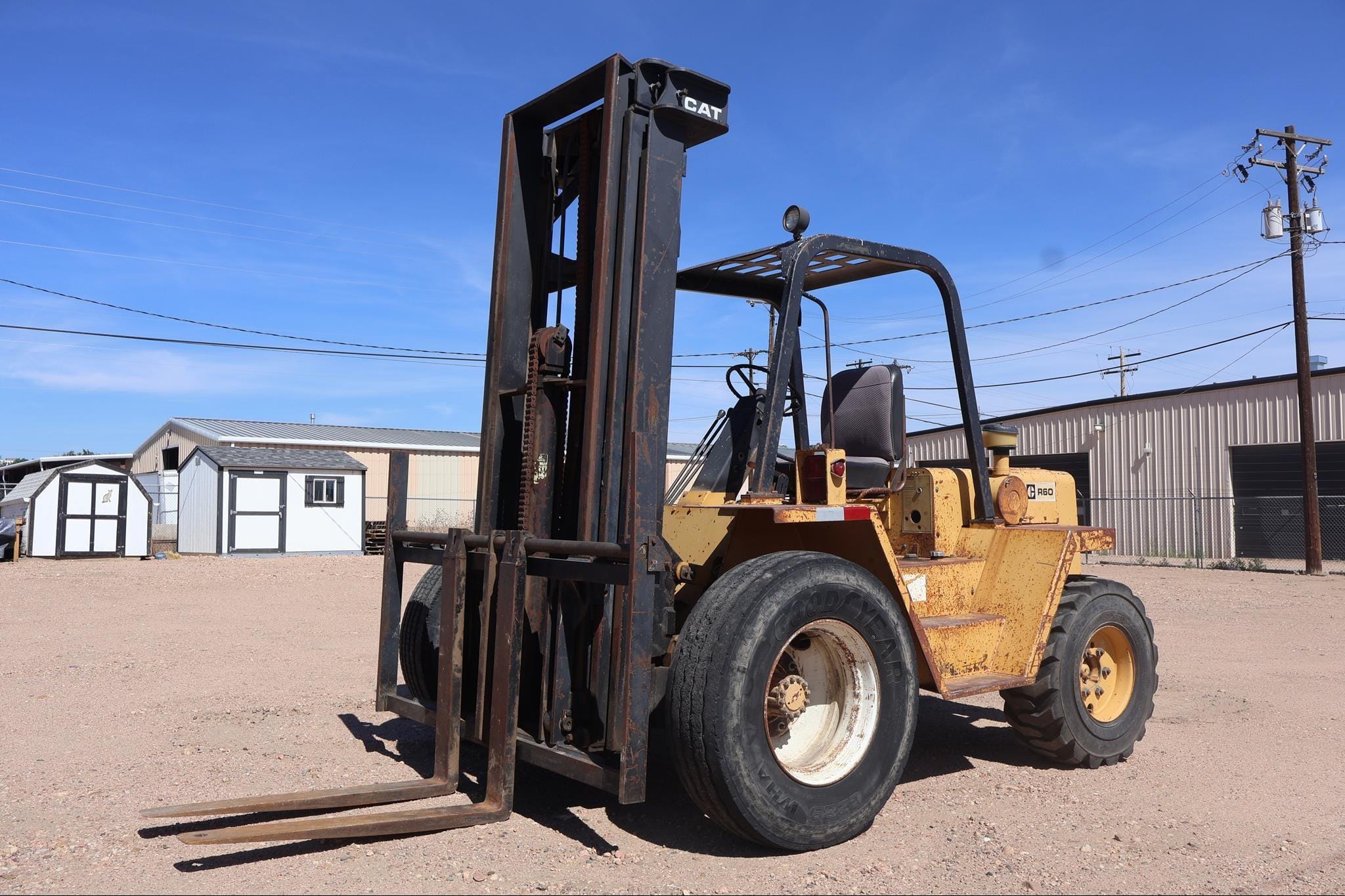 1988 Caterpillar R60 Equipment Image0