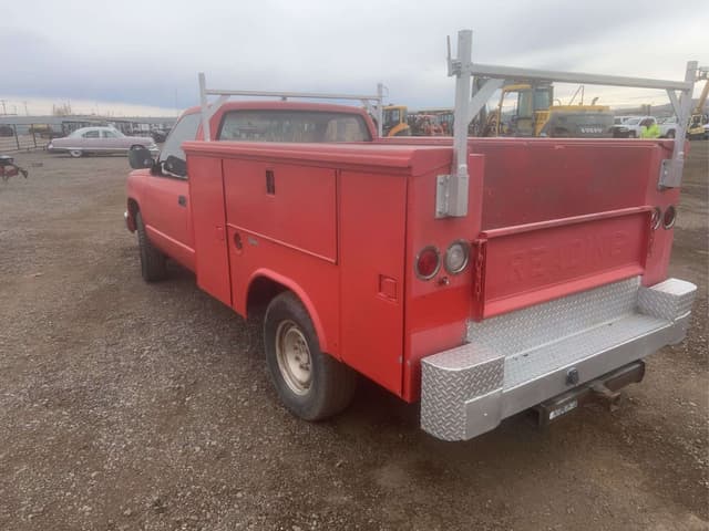 Image of Chevrolet 3500 equipment image 3