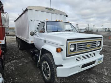 Main image Chevrolet 70