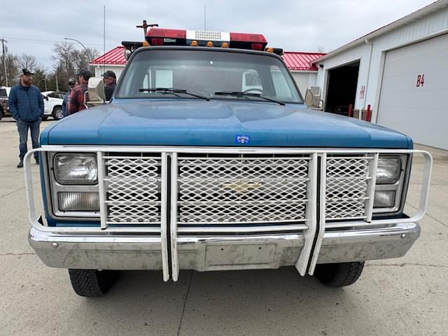 Image of Chevrolet C30 equipment image 1