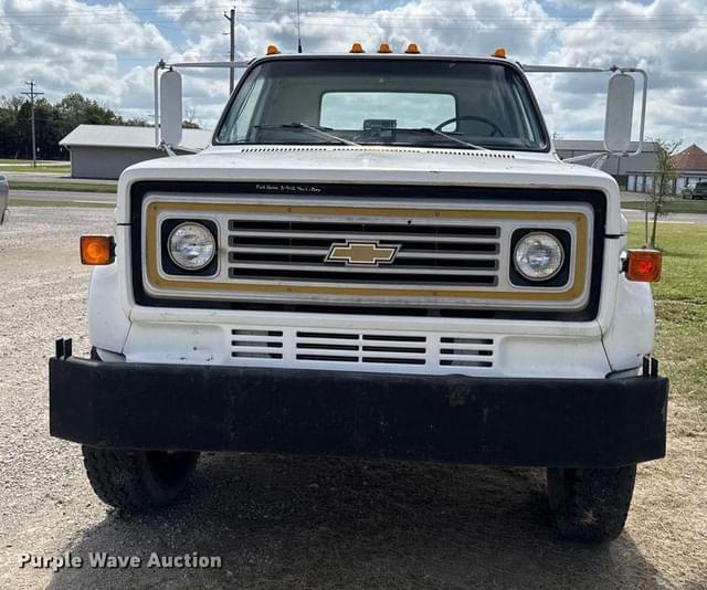 Image of Chevrolet C70 equipment image 1