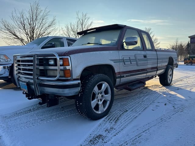 Image of Chevrolet 1500 equipment image 1