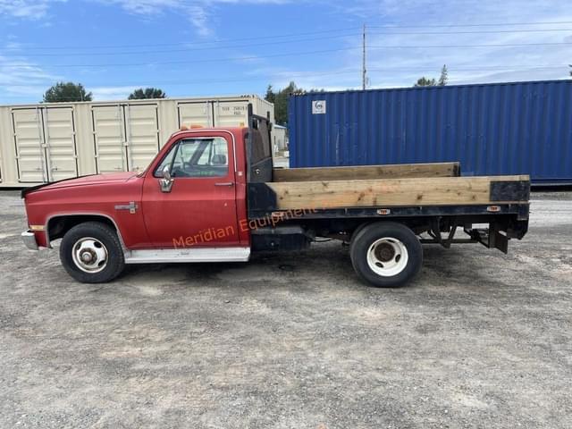 Image of Chevrolet C3500 equipment image 1