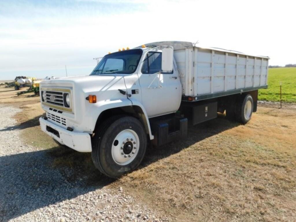 Main image Chevrolet C70