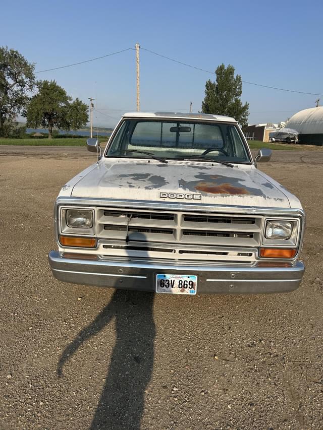 Image of Dodge Ram 1500 equipment image 1