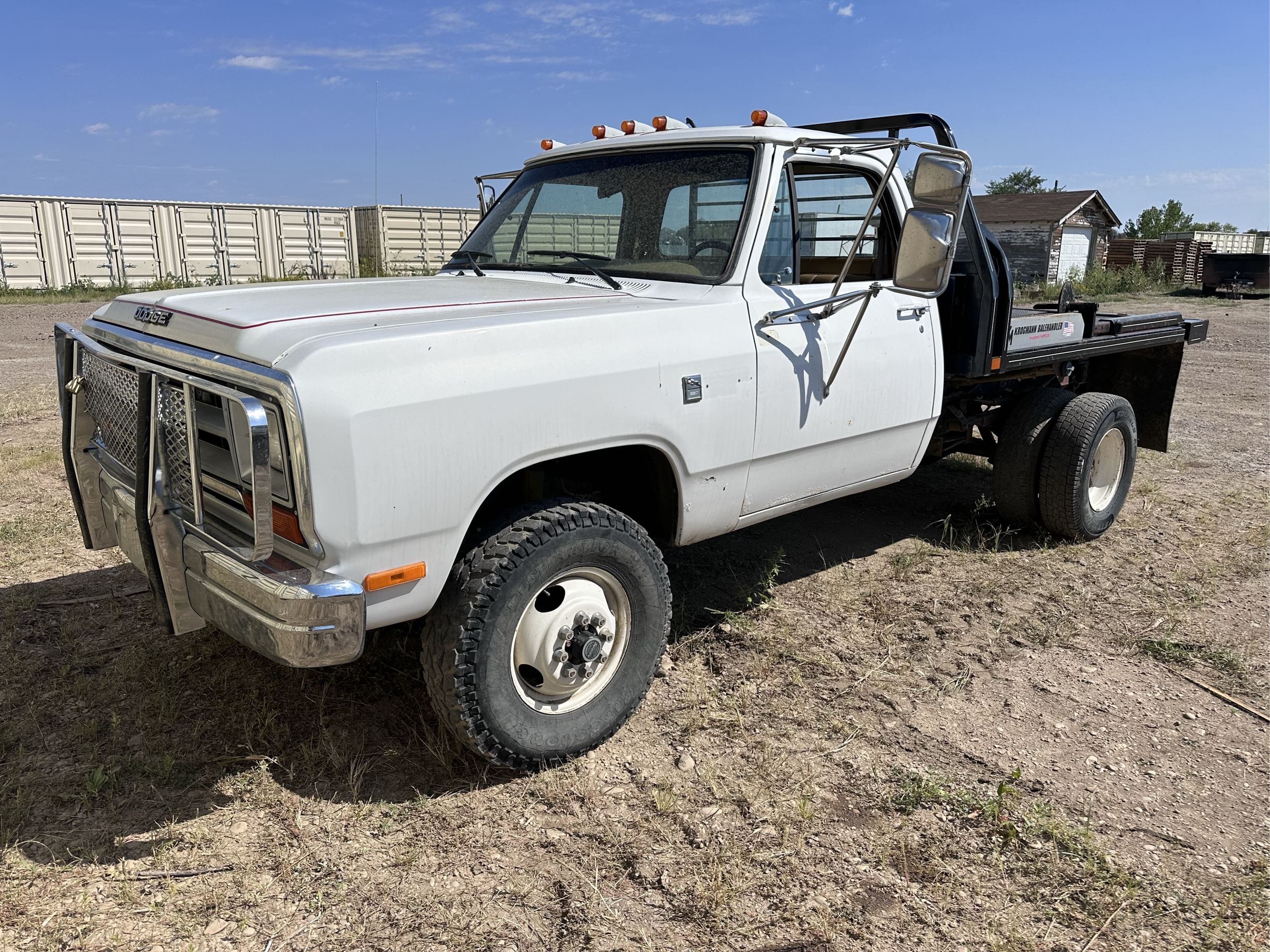 1988 Dodge Ram Equipment Image0