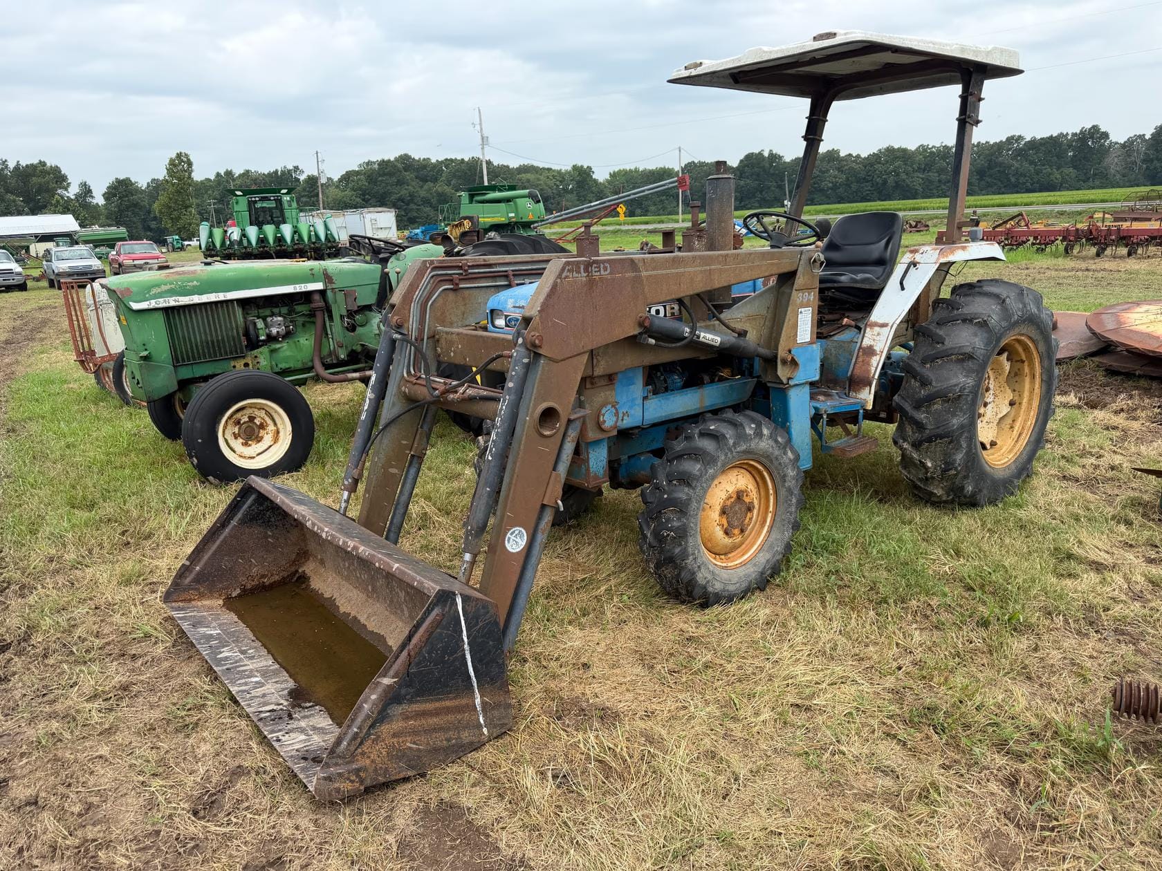 1988 Ford 1920 Equipment Image0
