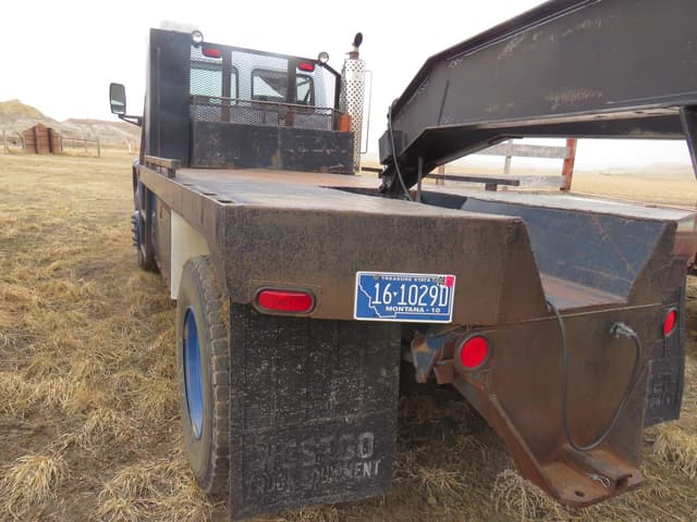 Image of Ford CF7000 equipment image 3