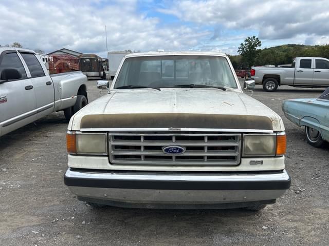 Image of Ford F-150 equipment image 2