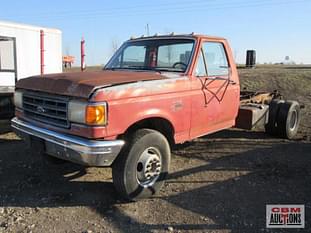 1988 Ford F-450 Equipment Image0