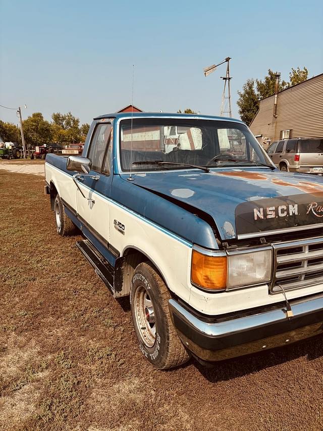 Image of Ford F-150 equipment image 3