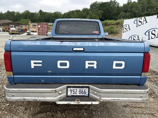 Image of Ford F-150 equipment image 3