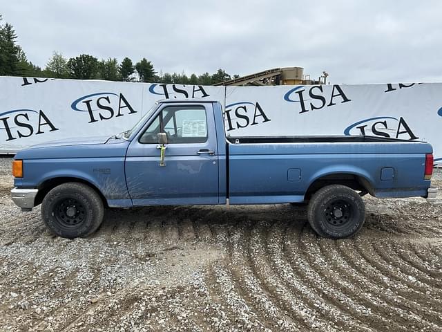 Image of Ford F-150 equipment image 1