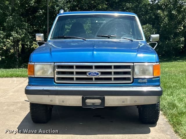 Image of Ford F-150 equipment image 1