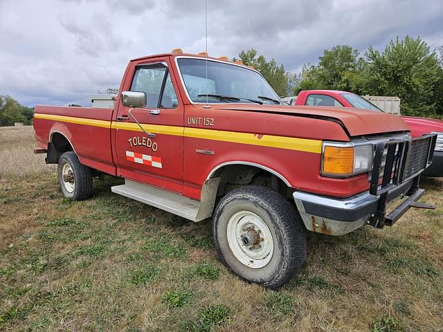 Image of Ford F-250 equipment image 1