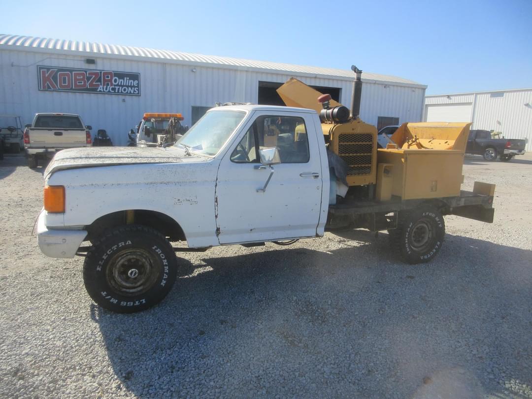 Image of Ford F-250 Primary image