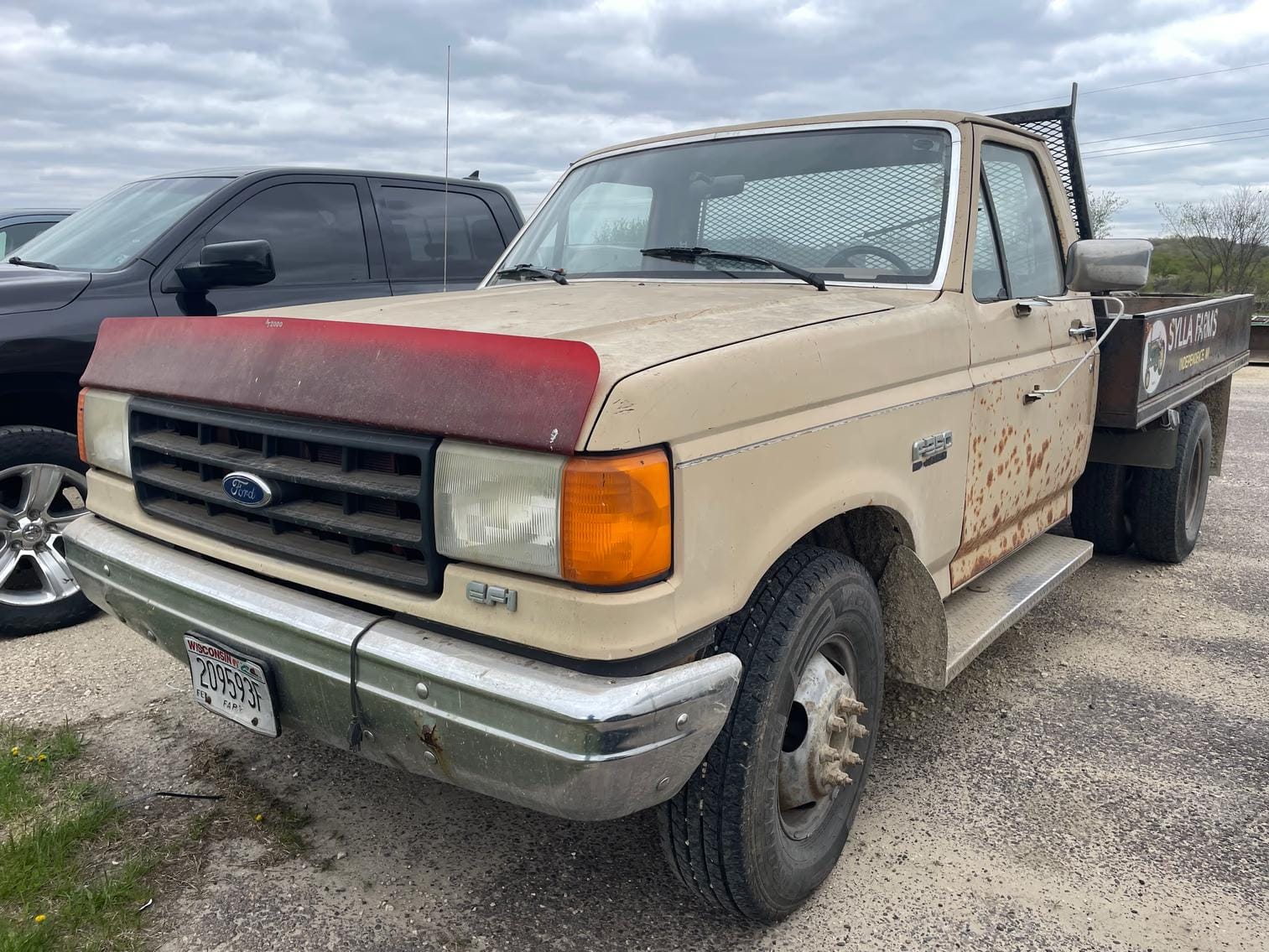 1988 Ford F-350 Equipment Image0