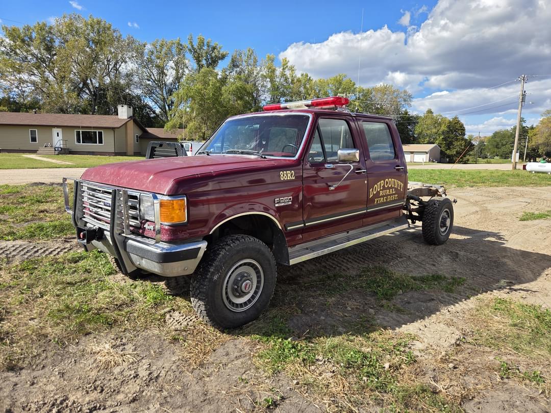 Image of Ford F-350 Primary image