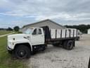 1988 Ford F700 Image