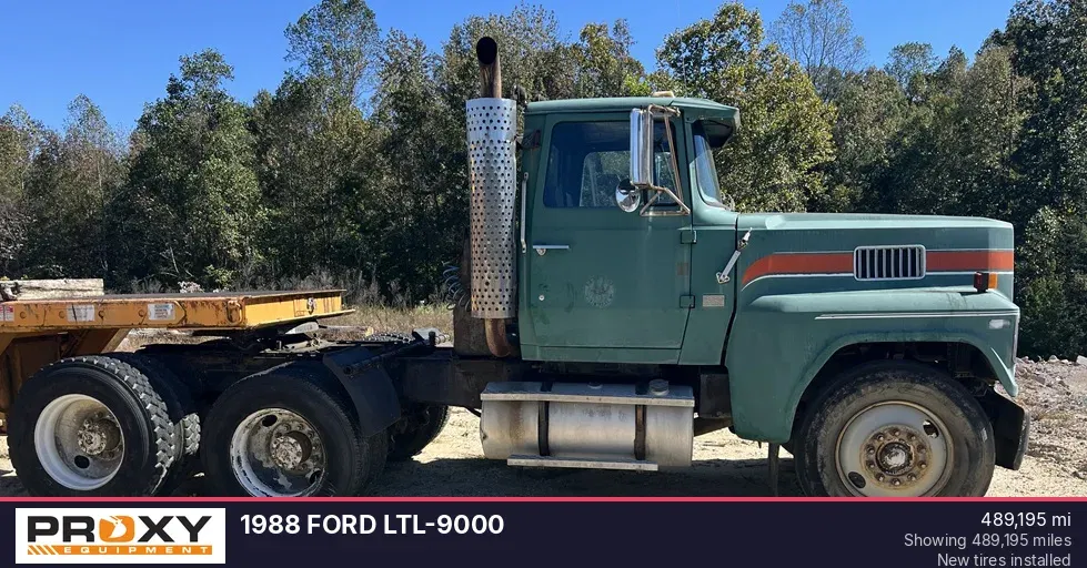 1988 Ford LTL9000 Equipment Image0