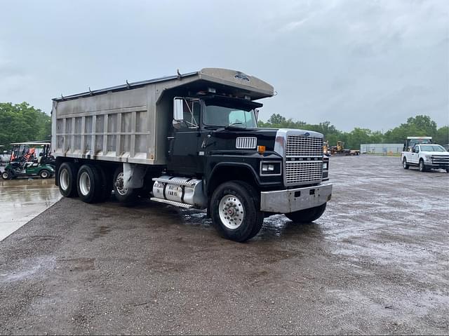 Image of Ford LTL9000 equipment image 2