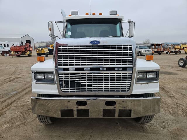 Image of Ford LTL9000 equipment image 2