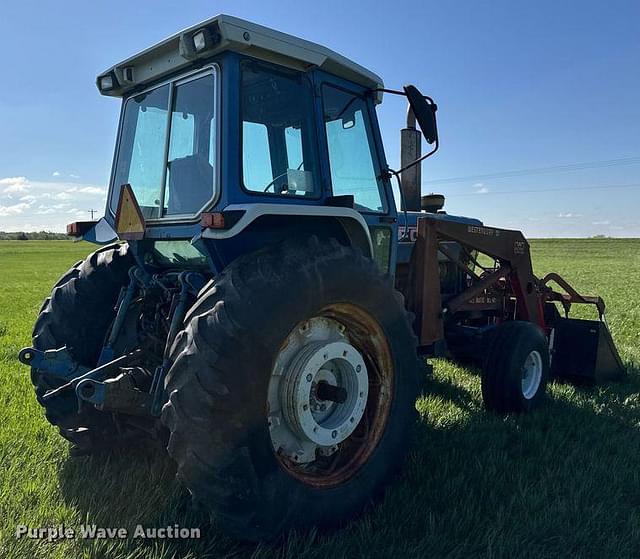 Image of Ford TW-15 equipment image 4