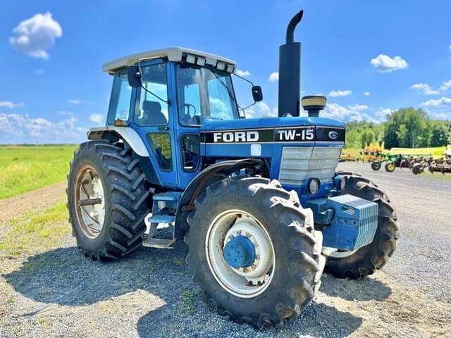 Image of Ford TW-15 equipment image 1