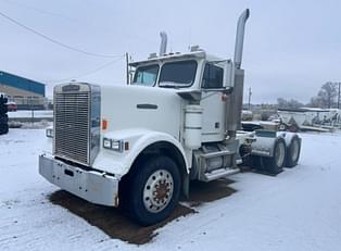 Main image Freightliner Classic