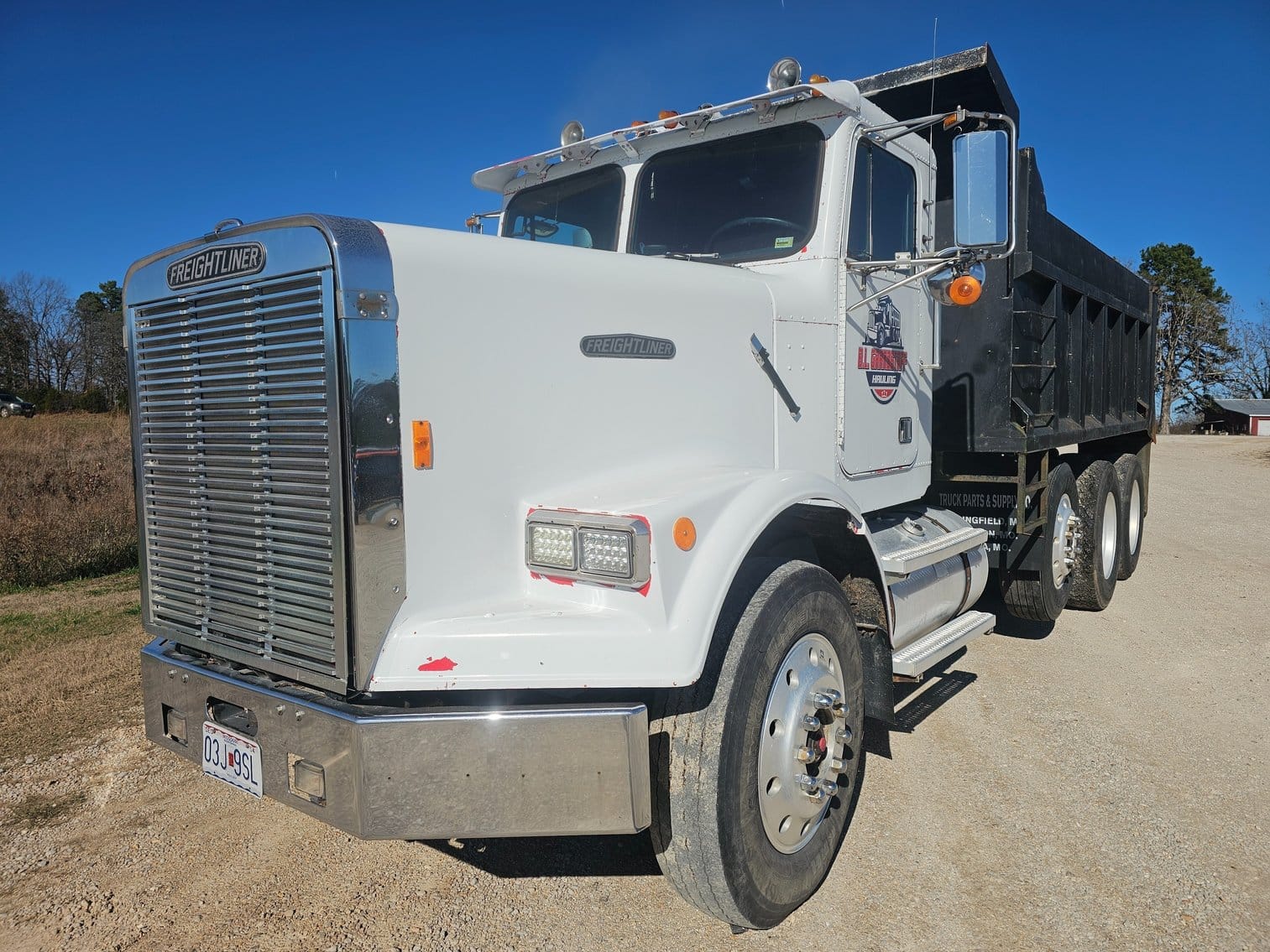 1988 Freightliner FLC Equipment Image0