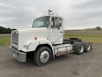 Main image Freightliner FLC112