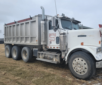 Main image Freightliner FLD120