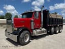1988 Freightliner FLD120 Image