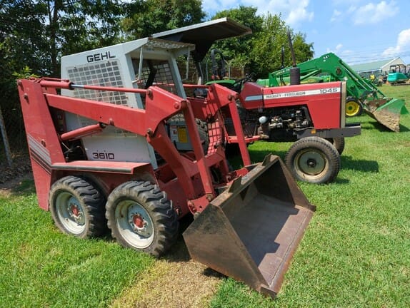 Main image Gehl 3610