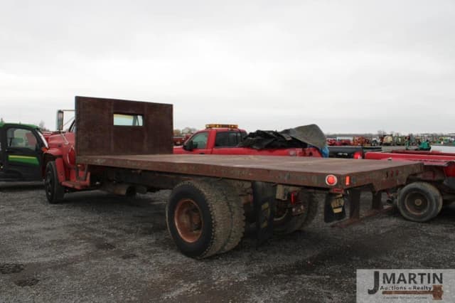 Image of GMC 7000 equipment image 3