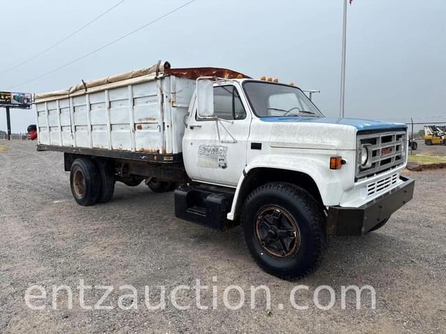 Image of GMC C65 equipment image 2