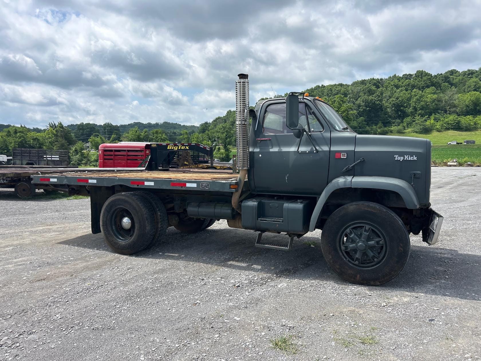 1988 GMC C7000 Equipment Image0