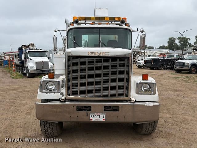 Image of GMC General equipment image 1