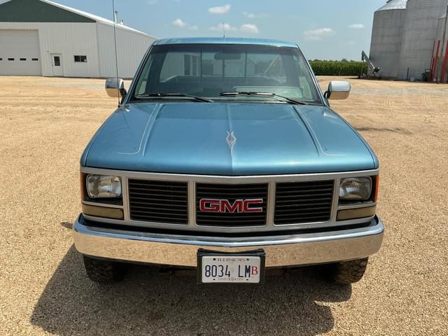 Image of GMC Sierra equipment image 4