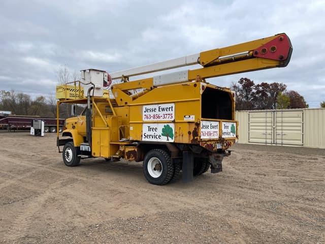 Image of GMC Topkick equipment image 2