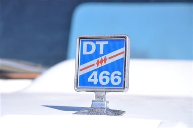 Image of International S1900 equipment image 2