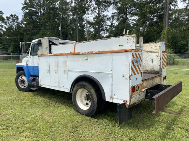 Image of International 1654 equipment image 2