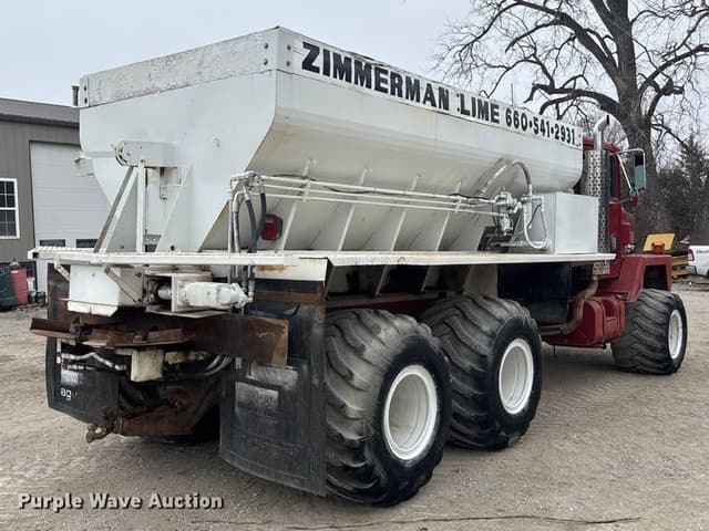 Image of International Paystar 5000 equipment image 4