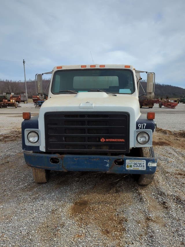 Image of International 1954 equipment image 2